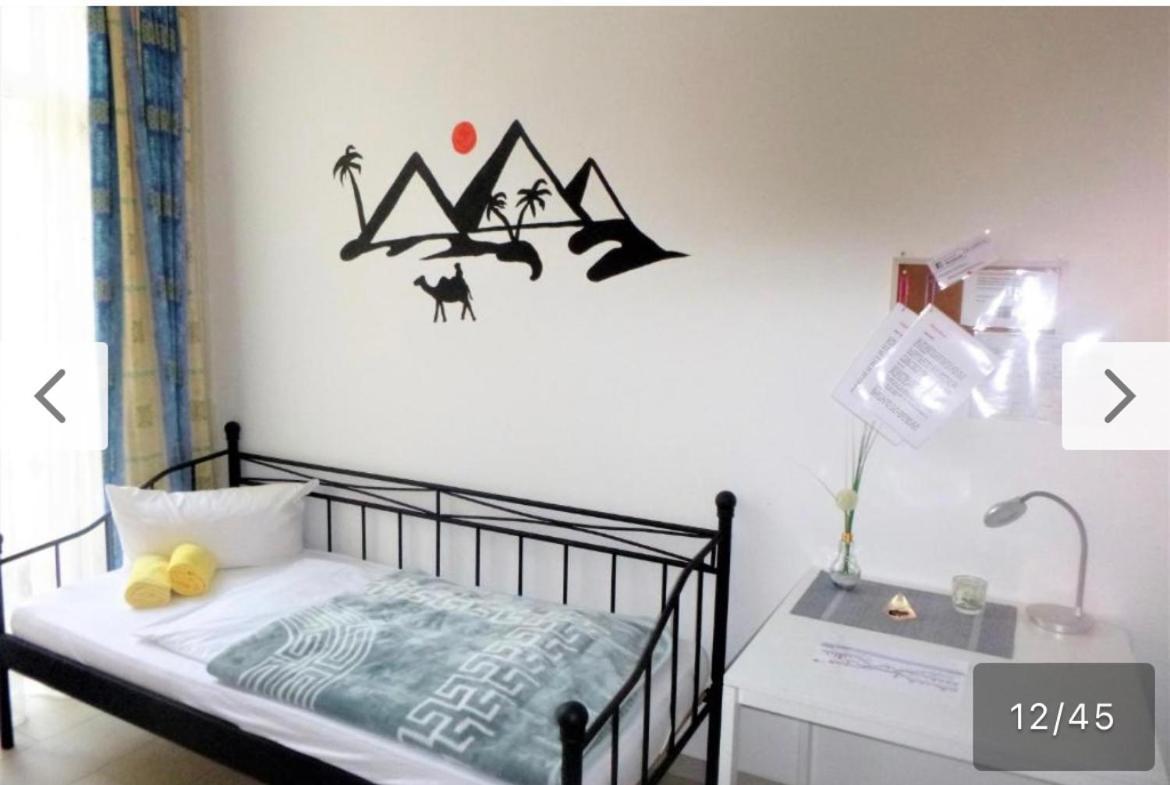 Homestay Nuernberg Buitenkant foto